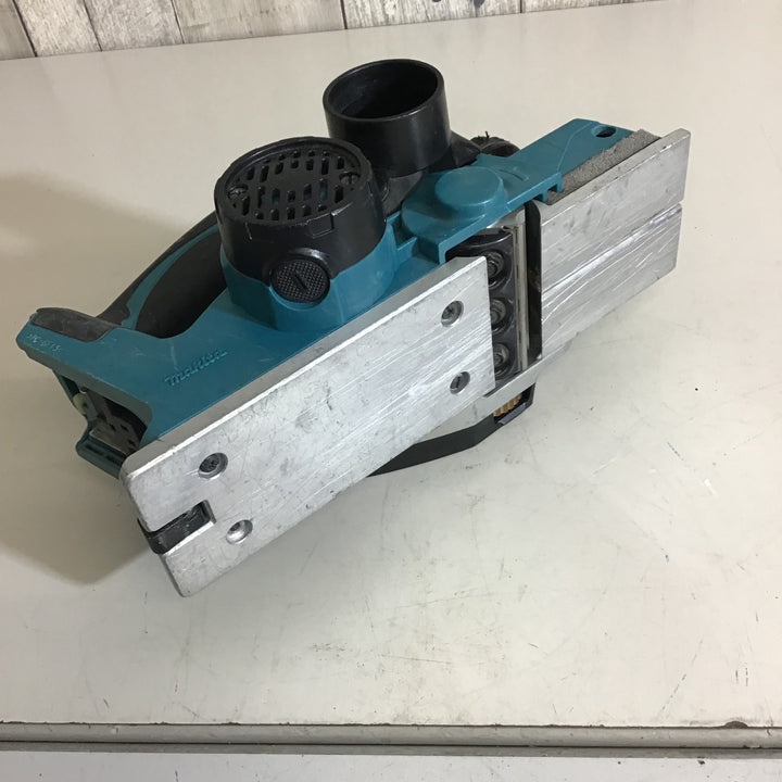 ★マキタ(makita) コードレスカンナ KP180DZ【戸田店】