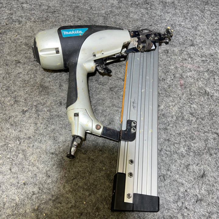 マキタ(makita)  ブラッドネイル 仕上釘打 常圧 AF634  【桶川店】