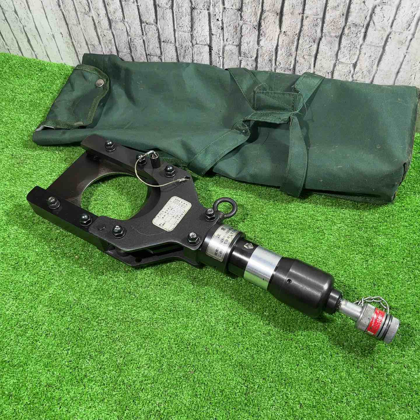 ◇泉精器(IZUMI) 油圧ケーブルカッターヘッド P-85型【川口店】 ◇泉精器(IZUMI) 油圧ケーブルカッターヘッド P-85型【川口店