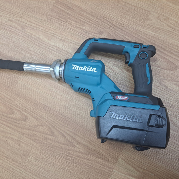 【店頭受取り限定】40V マキタ(makita) コンクリートバイブレーター VR001GZBL フレキシャフト1.7m【岩槻店】