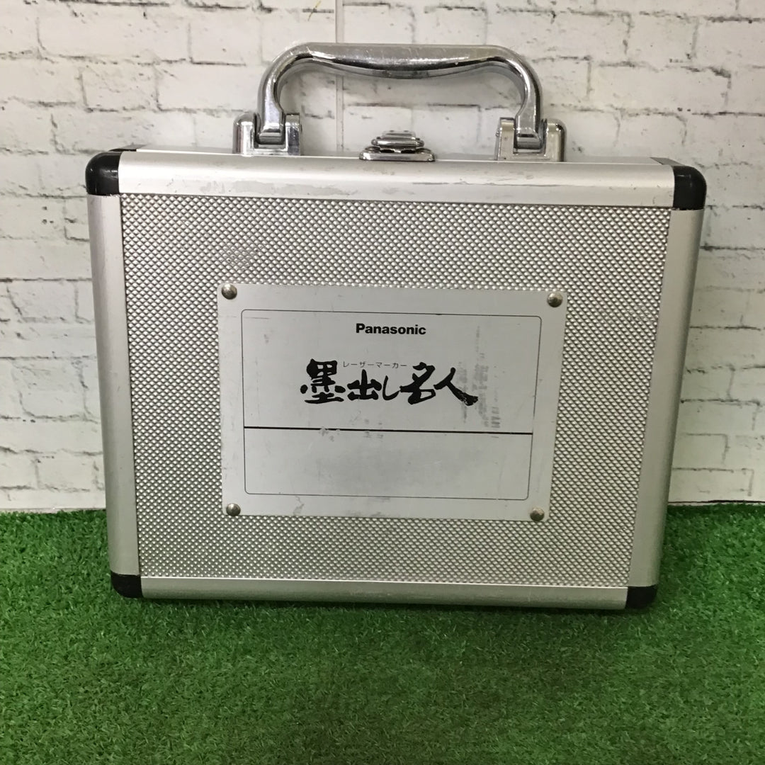 〇パナソニック(Panasonic) レーザー墨出し器 墨出し名人 十字・地墨 BTL1100G【町田店】