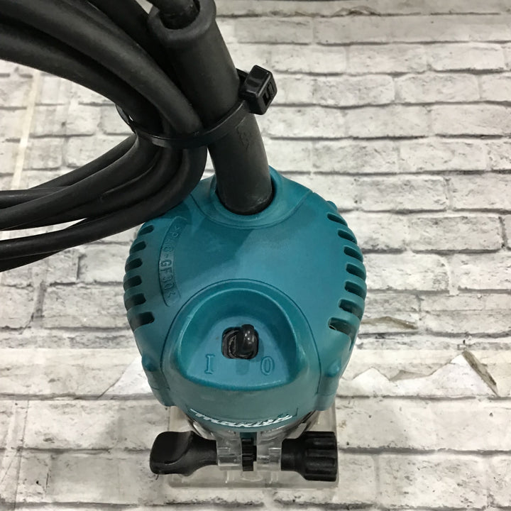 ☆マキタ(makita) 6mmトリマ 3709【川口店】