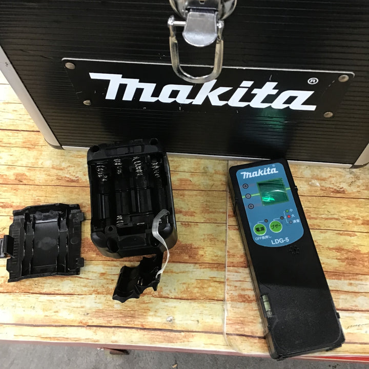 マキタ(makita)コードレスグリーン墨出し器 CXTシンプルレーザー(本体のみ) SK10GD 縦・横【川崎店】