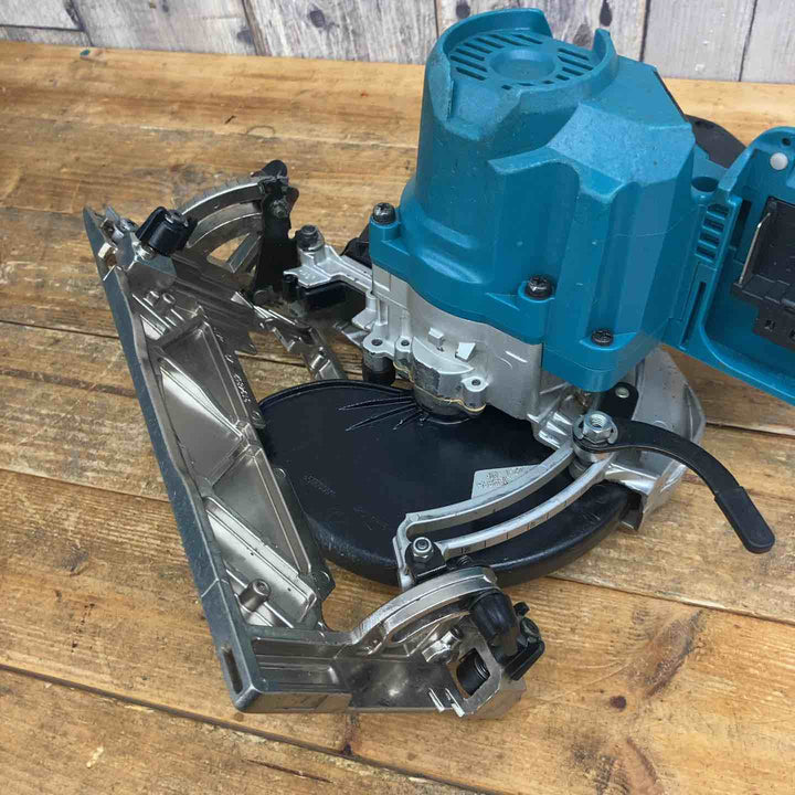 【中古品】 ★マキタ(makita) コードレス丸のこ HS631DZ 【東大和店】