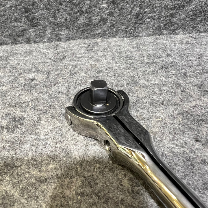 ▼スナップオン/Snap-on 3/8drスイべルヘッドラチェット 差込角:3/8 FHNFD100 旧グリップ ダークチタン【桶川店】