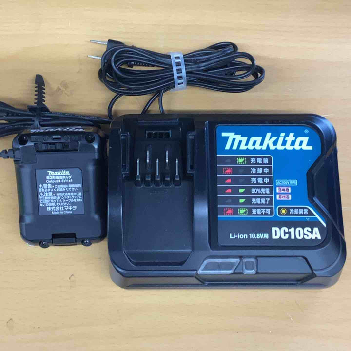マキタ(makita)  コードレスグリーンレーザー墨出し器 SK312GDZN 本体のみ 矩・横・両縦  (SK312GDN) 10.8V 受光器付 耐衝撃 グリーン 大矩 ろく 高輝度 防滴 防じん 見やすい ガイドライン【越谷店】