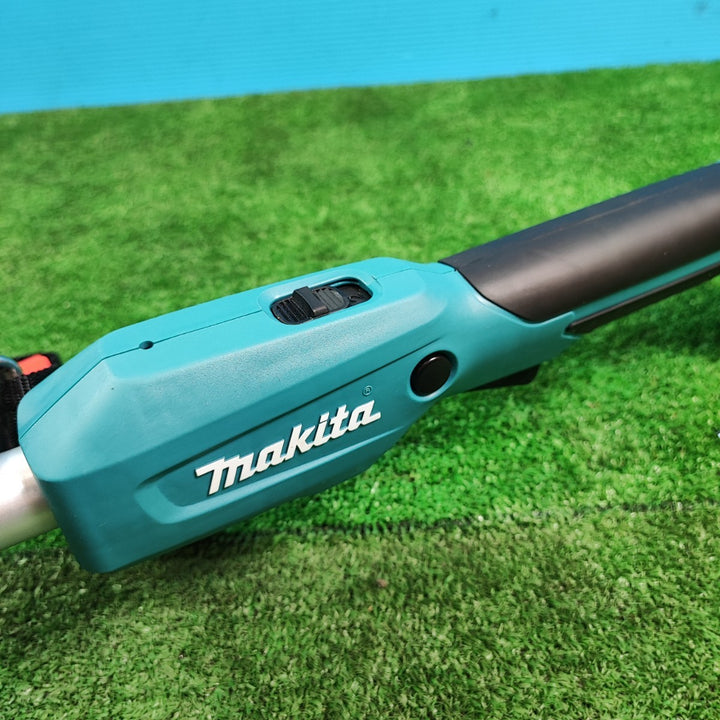 【店頭受取り限定】◇マキタ(Makita) 200mm充電式草刈機 金属刃 18V3Ah バッテリ・充電器付 MUR194DWF【岩槻店】