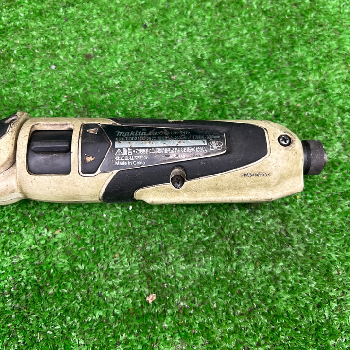 ☆マキタ(makita) コードレスペンインパクトドライバ TD021DSW ※※バッテリー、充電器各1個付き 汚れ大 【桶川店】