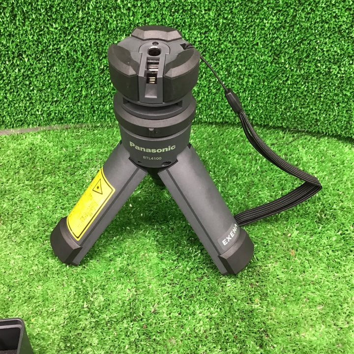 【サマーセール!未使用品】パナソニック(Panasonic) レーザー墨出し器   グリーンレーザー レーザーマーカー 墨出し名人 BTL4100【桶川店】