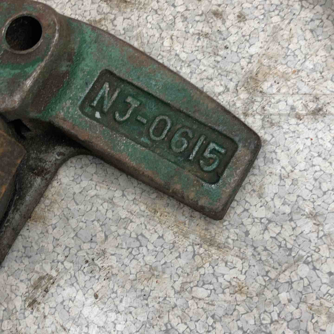 大阪ジャッキ 爪付ジャーナルジャッキ NJ-0615【八潮店】