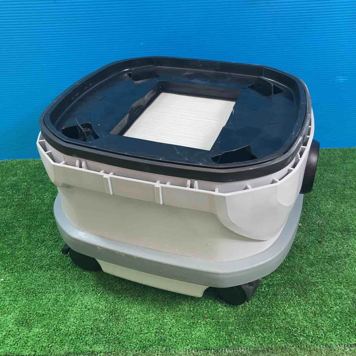 【店頭受取り限定】★マキタ(makita) 集じん機 乾式 VC0830【岩槻店】