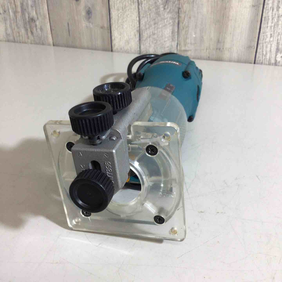 ☆マキタ(makita) トリマ 3707F【戸田店】