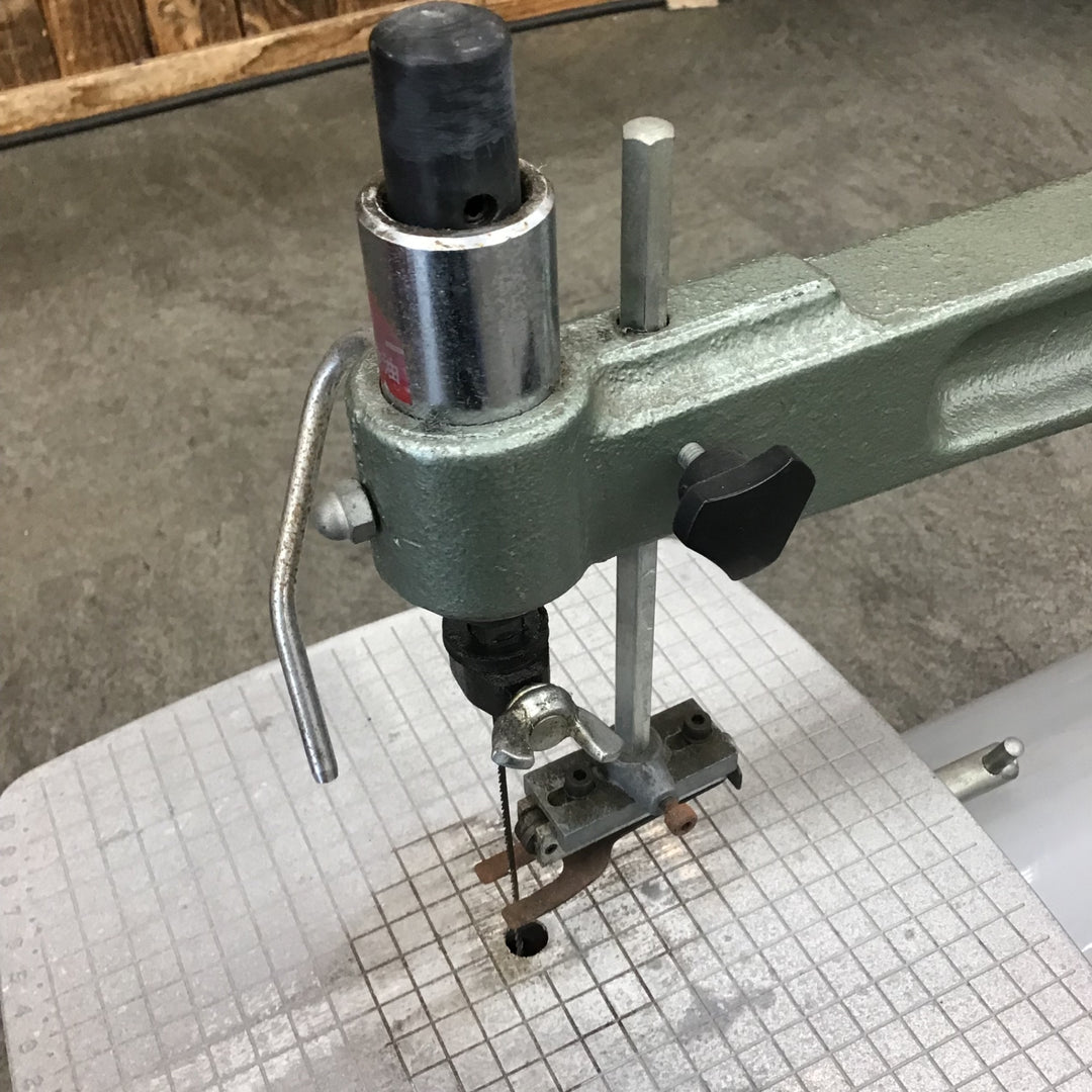【店頭受取り限定】 旭工機 スーパー万能糸鋸盤 A-100【川崎店】
