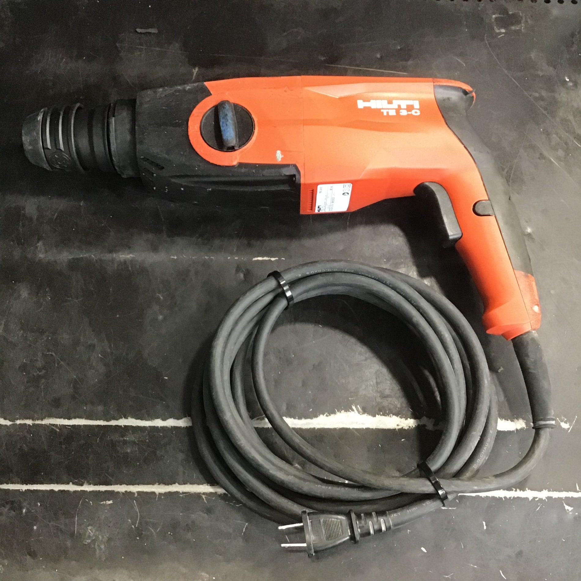 〇ヒルティ(HILTI) ロータリーハンマドリル TE 3-C【草加店 〇ヒルティ(HILTI) ロータリーハンマドリル TE 3-C【草加店