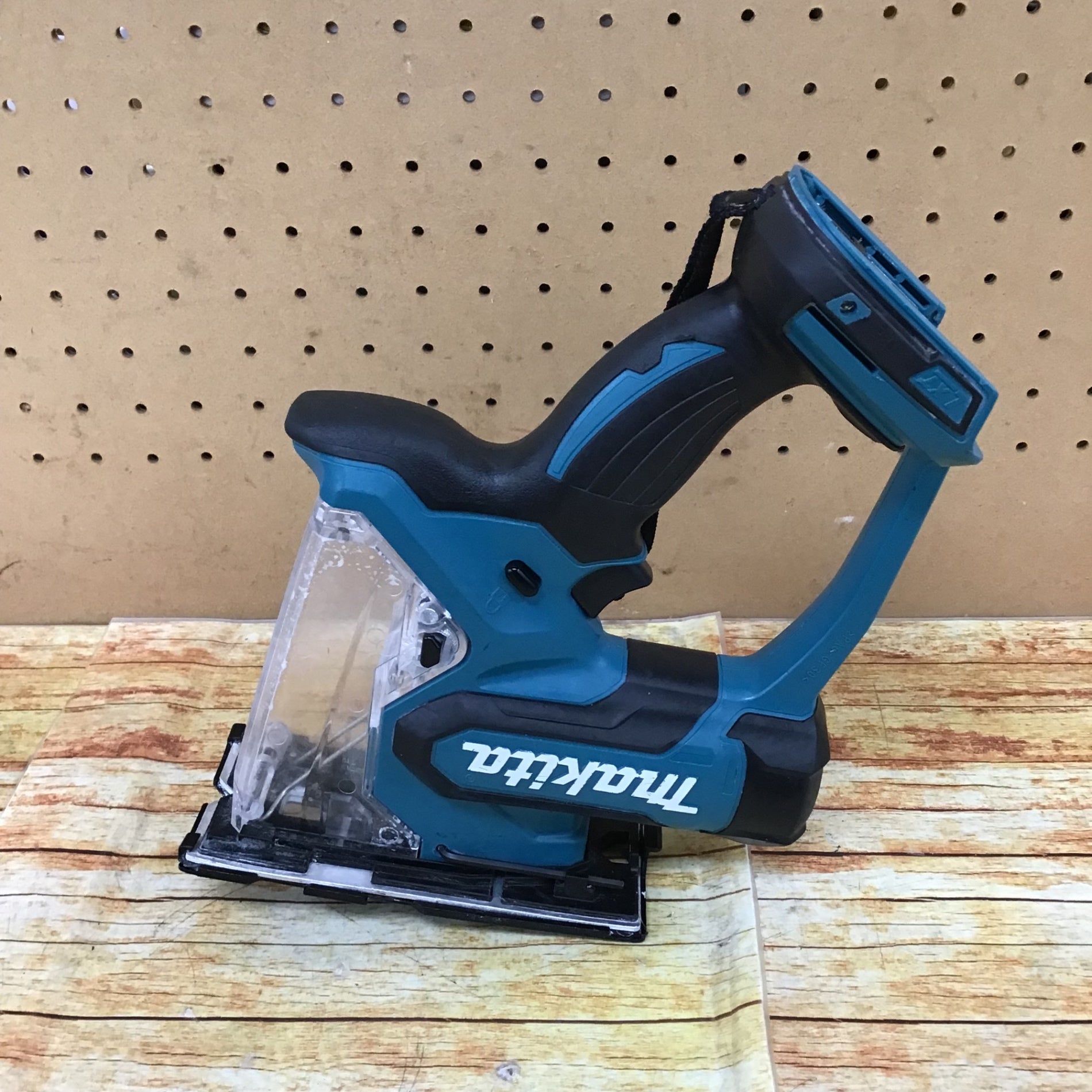 マキタ(makita) コードレスボードカッタ SD180DZ【川崎店】 – アクト