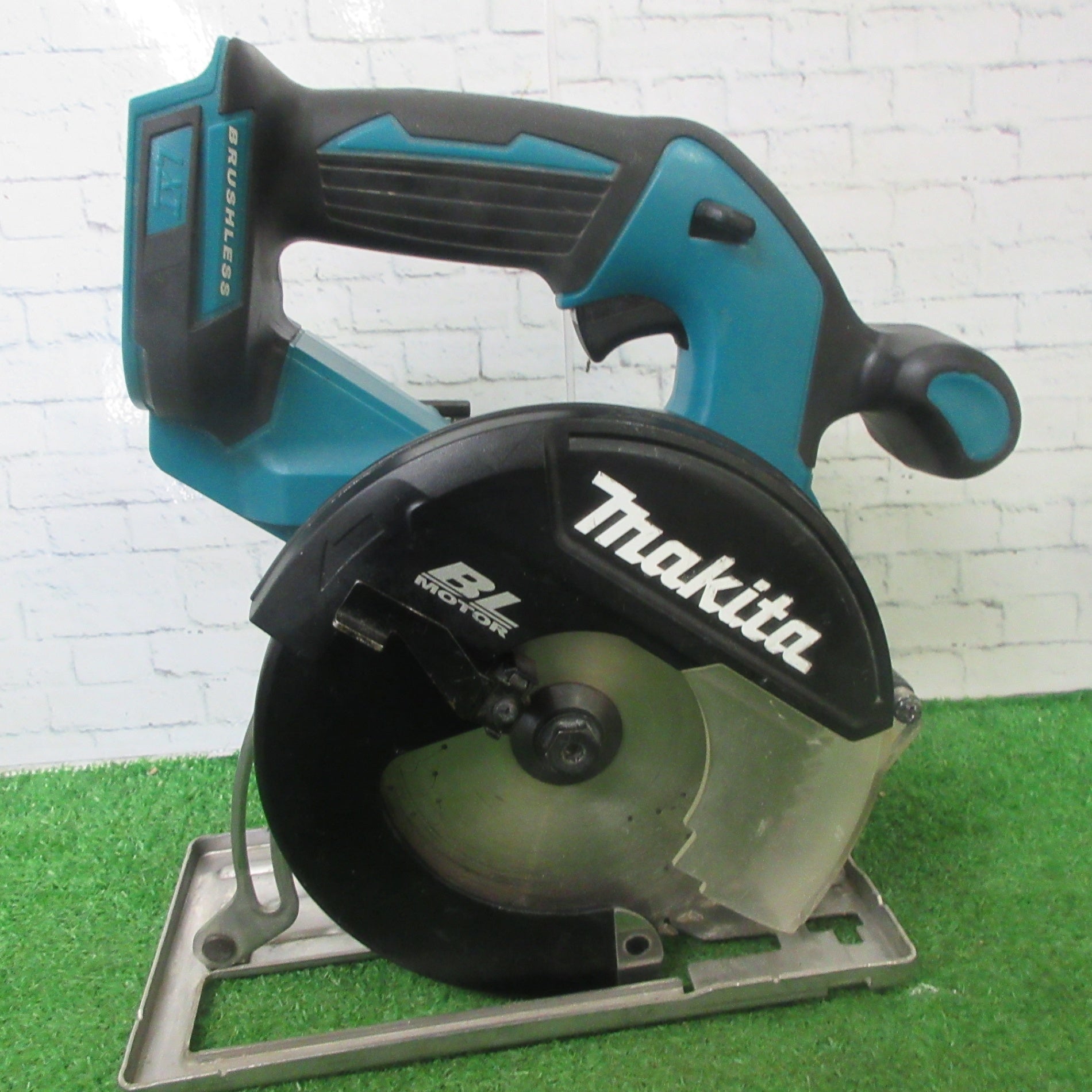 ☆マキタ(makita) コードレスチップソーカッター CS551DZ【町田店