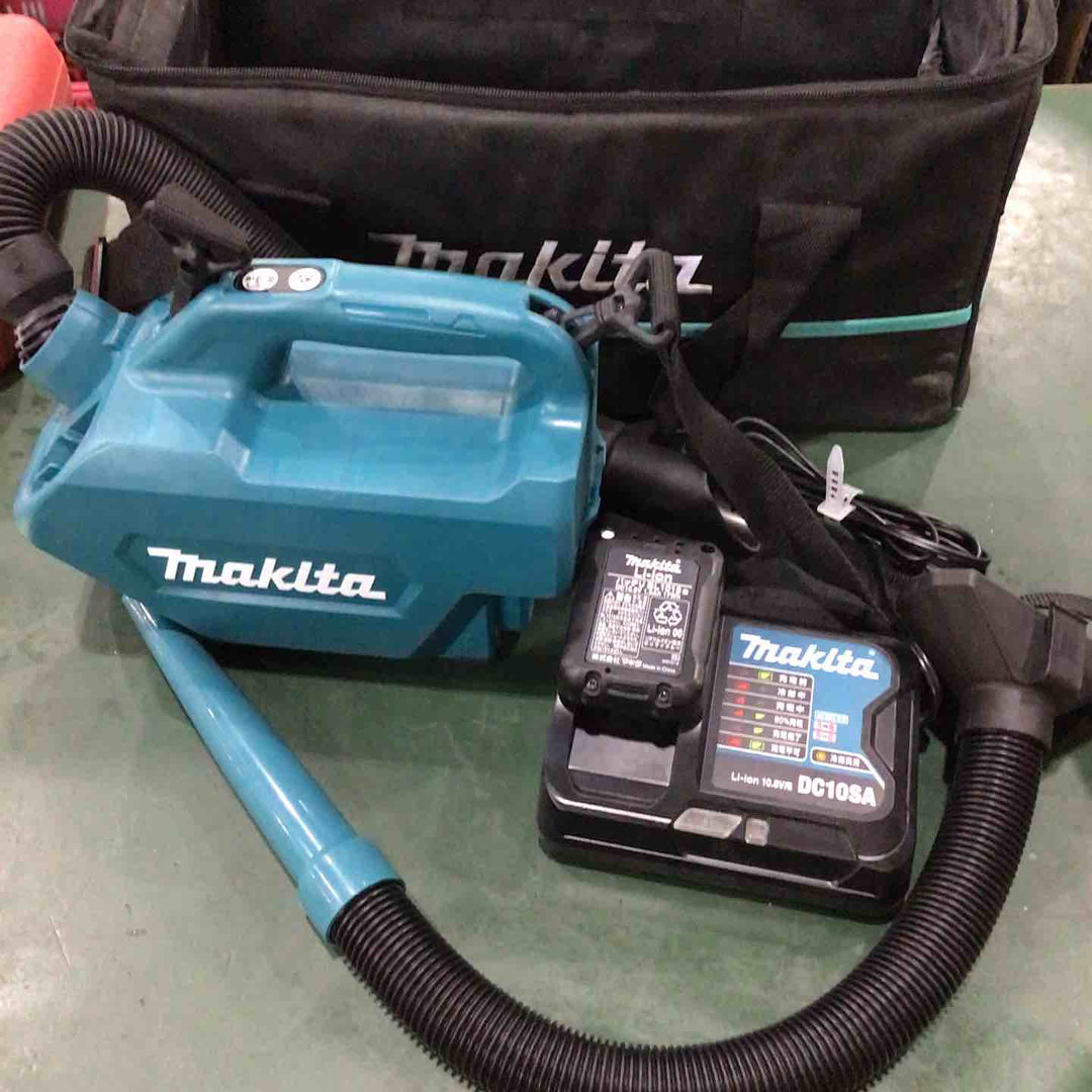 ◇マキタ(makita) コードレス掃除機(充電式クリーナー) CL121DSH【川口店】