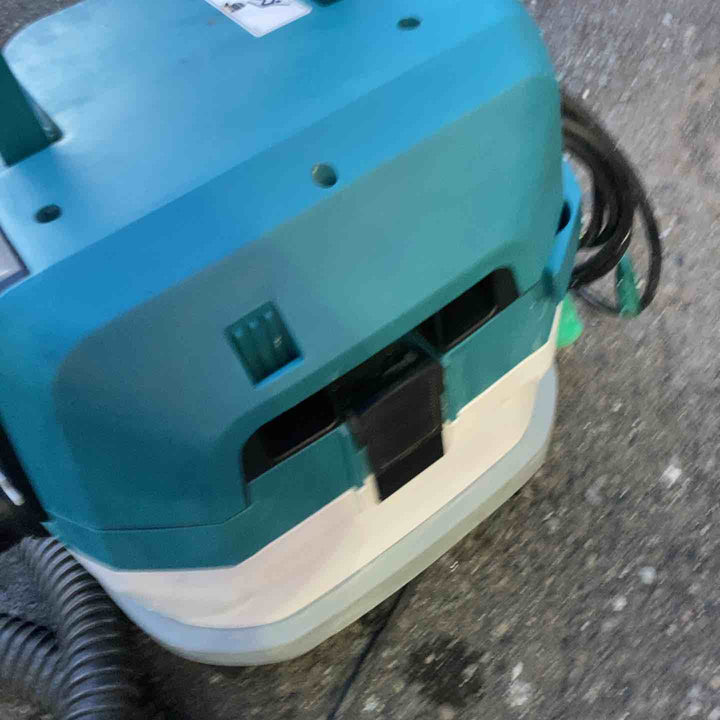 ★マキタ(makita) 集じん機 乾式 VC1530【町田店】