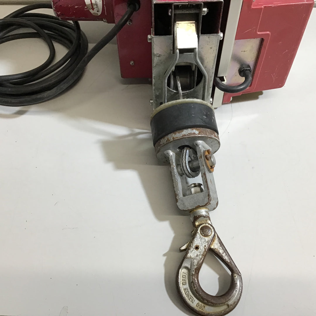 【中古品】★送料無料★トーヨーコーケン ベビーホイスト 100Kg 50m 無線式リモコン付 SBH-950R 【戸田店】