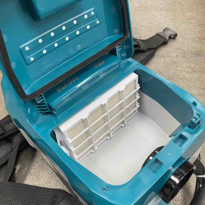 ◇マキタ(makita) コードレス背負集じん機 VC009GZ【川崎店】