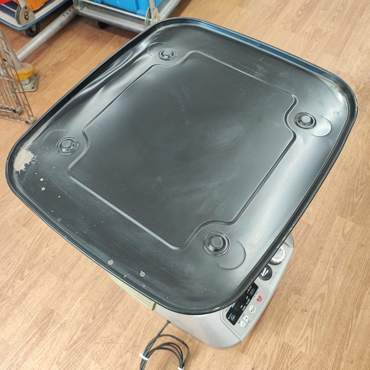 【店頭受取り限定】〇ダイニチ 業務用石油ストーブ FM-197F-H【岩槻店】
