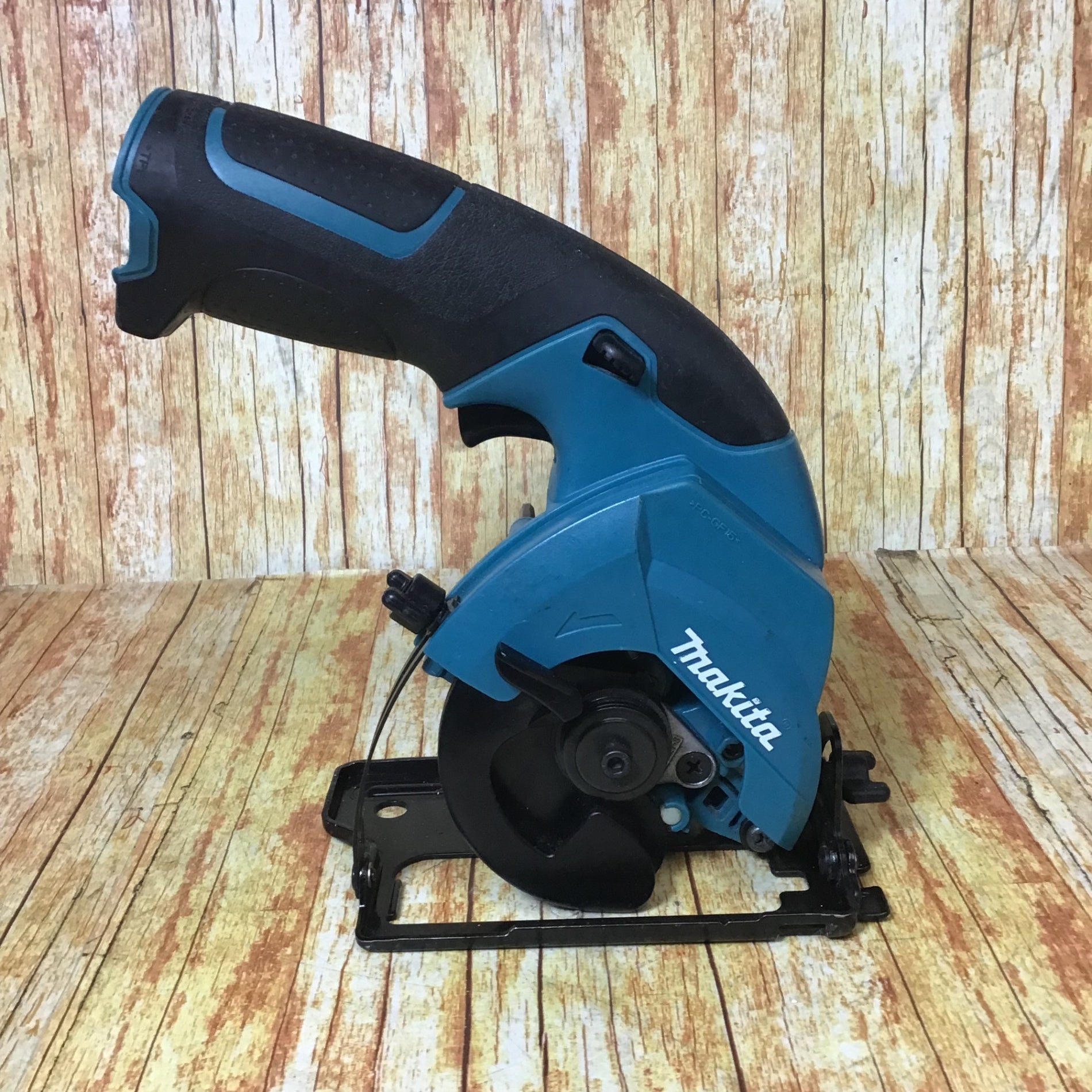 ☆マキタ(makita) コードレスマルノコ HS300DZ【川崎店】 – アクト