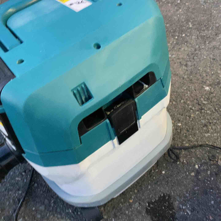 ★マキタ(makita) 集じん機 乾式 VC0830【町田店】