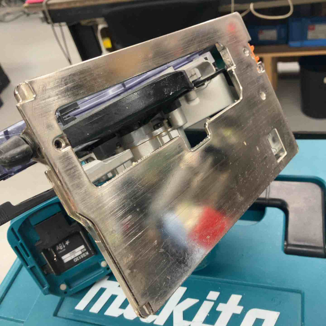 ★マキタ(makita) コードレス防じん丸のこ KS513DZ【戸田店】