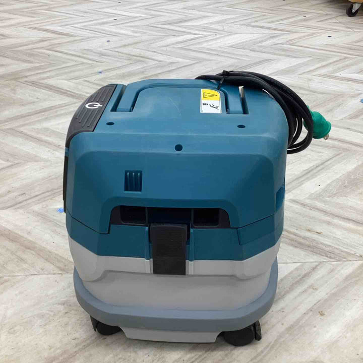 ★マキタ(makita) 集じん機 乾湿両用 VC0820【越谷店】