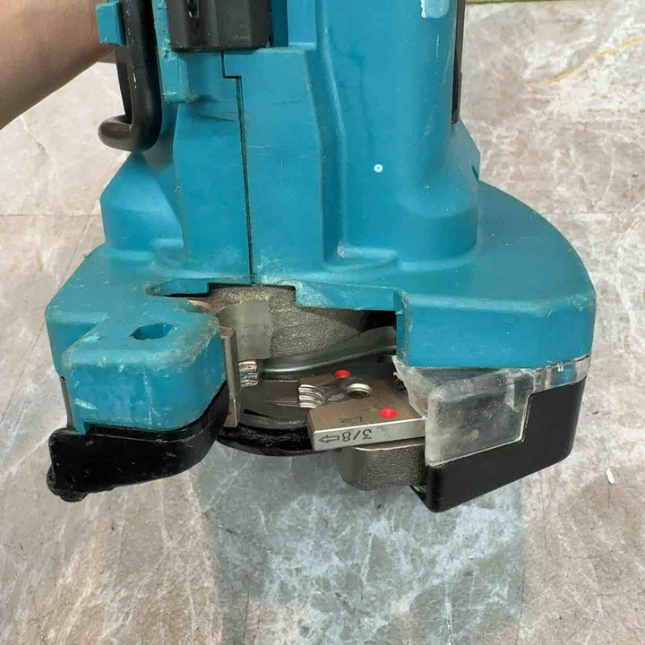 【中古品】◇マキタ(makita) コードレス全ネジカッター SC102DZ 本体のみ【八潮店】