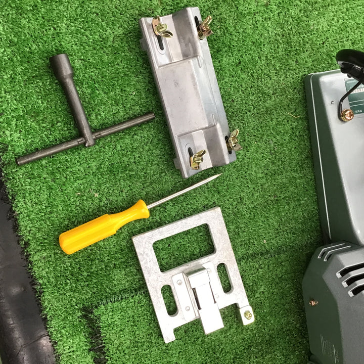未使用長期保管品 HITACHI 日立工機 かんな(研磨式) P40 ※ベースローラー部欠品 【桶川店】