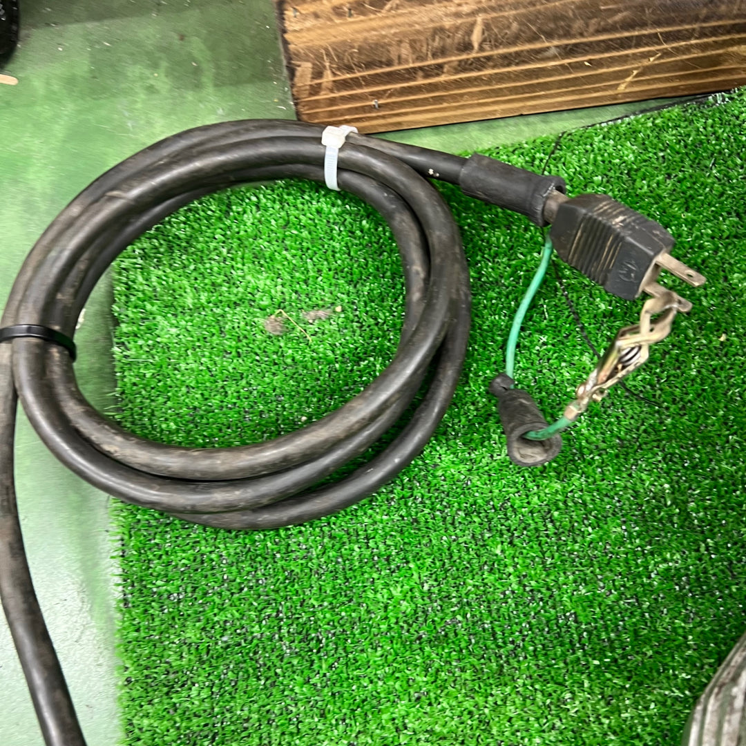 makita 180mm ディスクグラインダ 9607【桶川店】