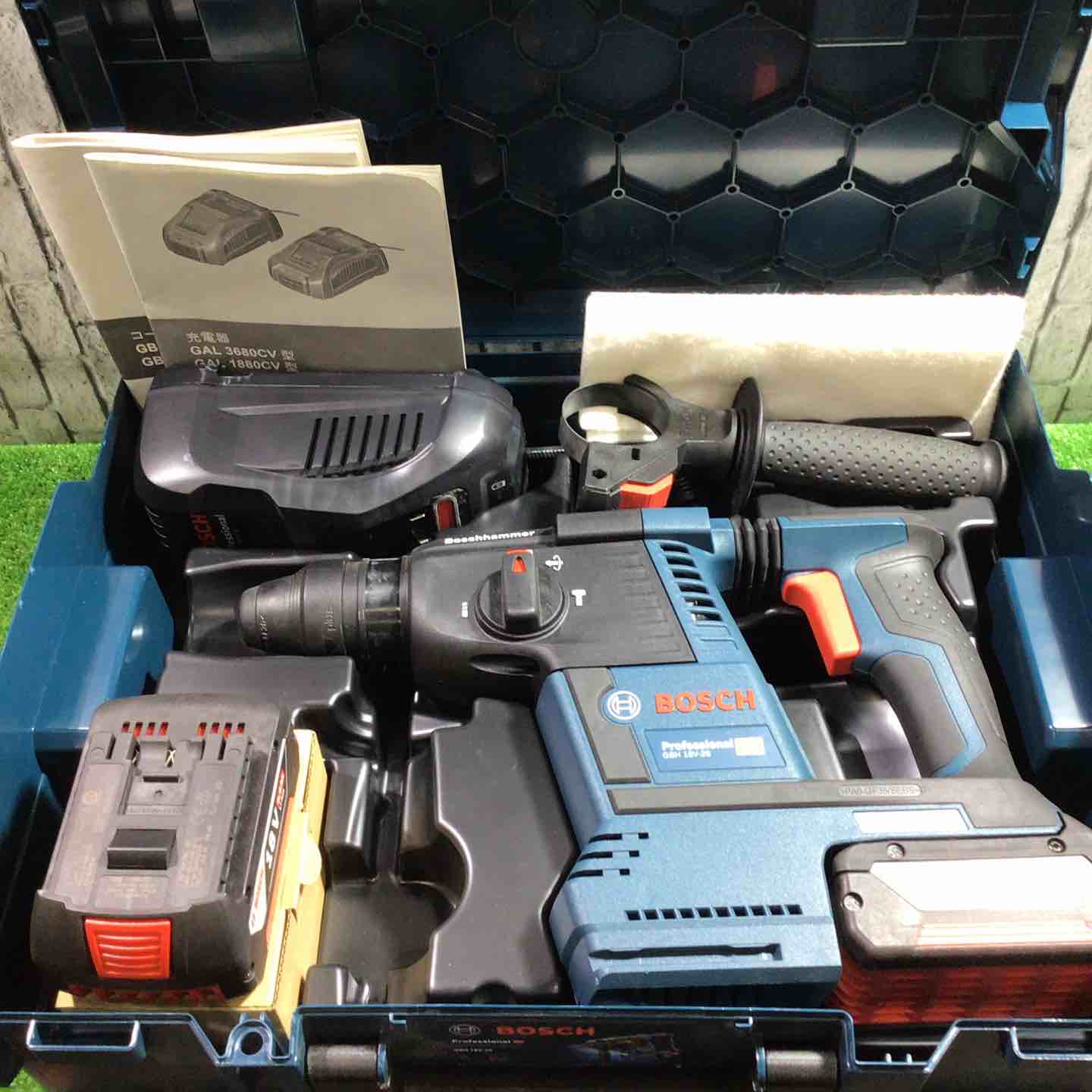 【未使用品】★ボッシュ(BOSCH) コードレスハンマドリル GBH18V-26 PROFESSIONAL【川口店】 ☆ボッシュ(BOSCH) コードレスハンマドリル GBH18V-26 PROFESSIONAL