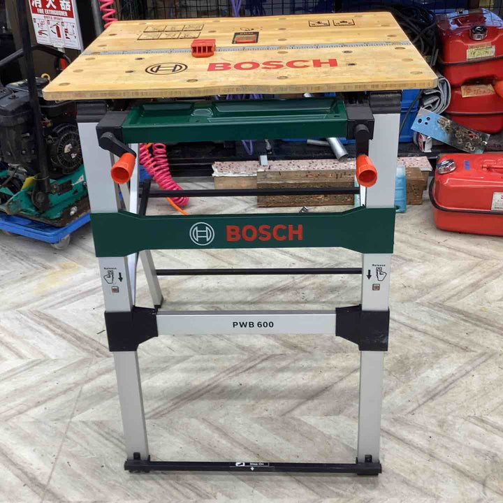【店頭受取り限定】BOSCH 3点セット ジグソーガイド(PLS300) ワークベンチ(PWB600) ジグソー(PST18LIH )バッテリー18V1.5Ah×1【越谷店】