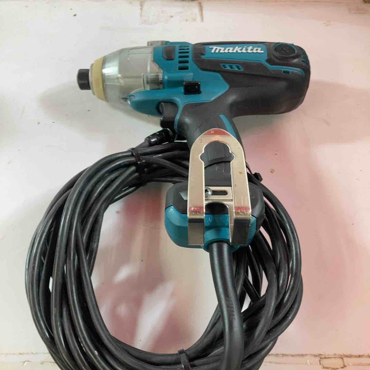 ☆マキタ(makita) インパクトドライバ TD0220【川崎店】