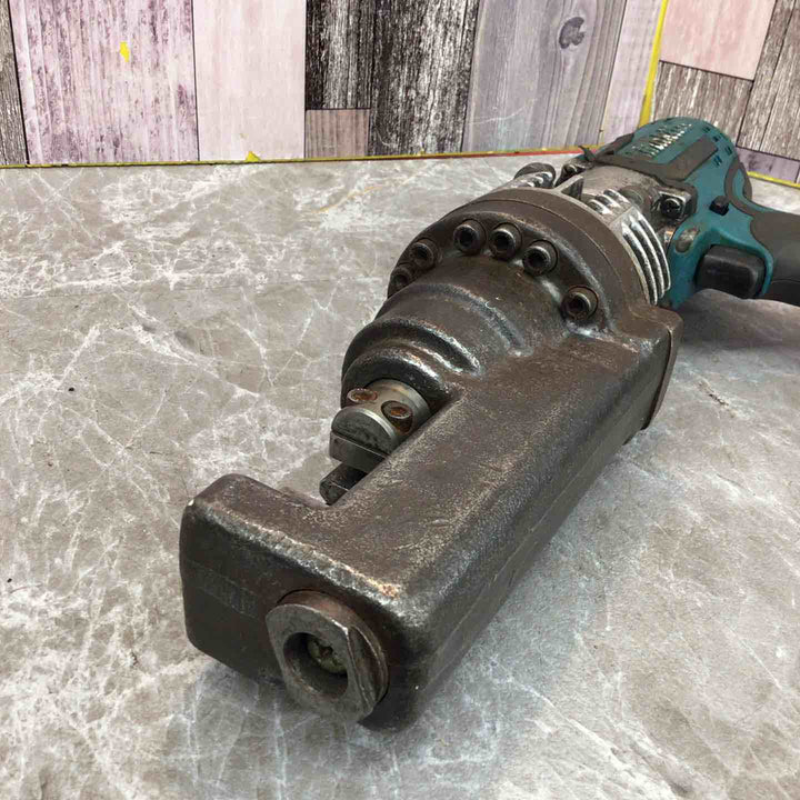 ◇マキタ(makita) コードレス鉄筋カッター SC162DZ【八潮店】