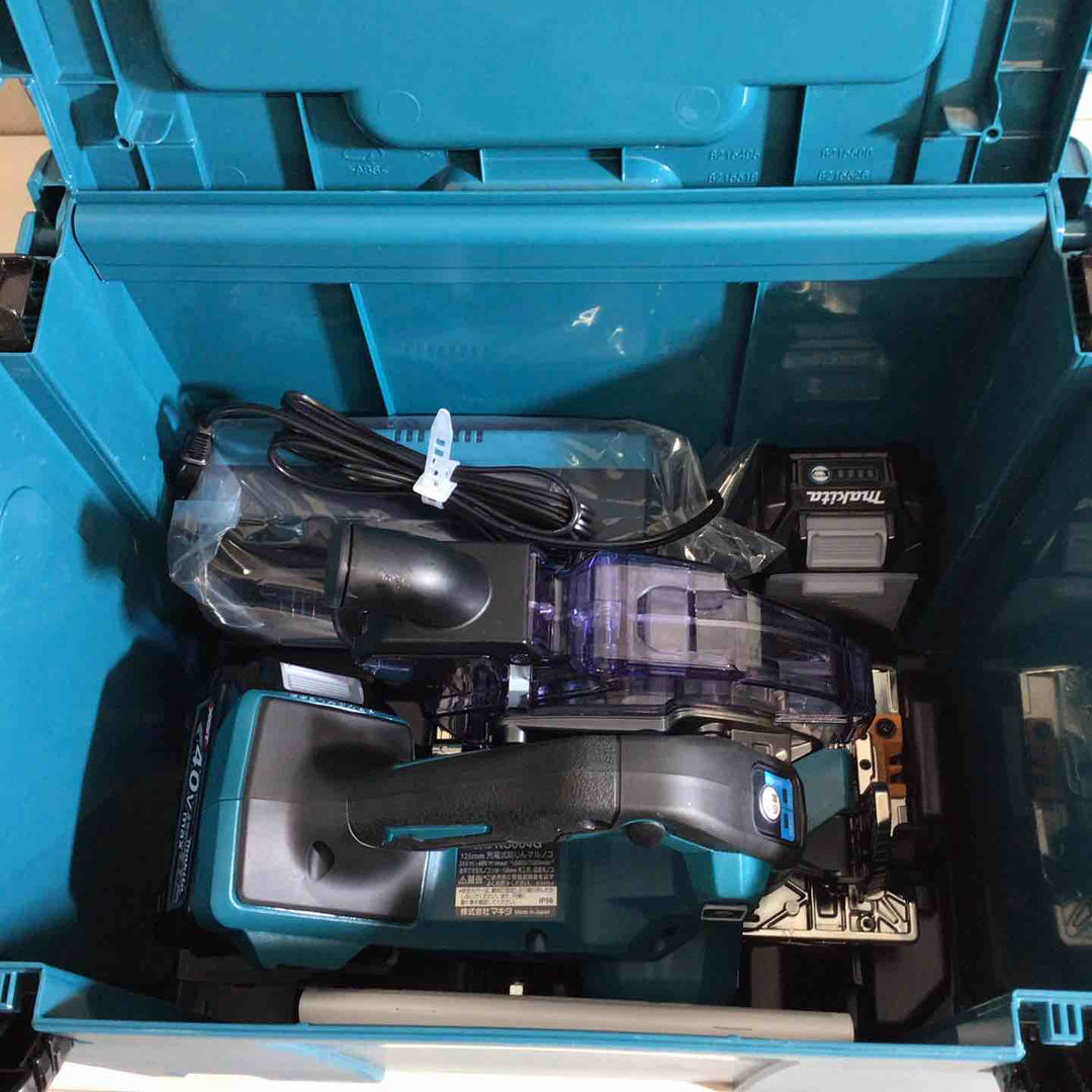 【未使用品】★純正バッテリー2個&充電器付き★マキタ(makita) コードレス防じん丸ノコ KS004GRDX【戸田店】