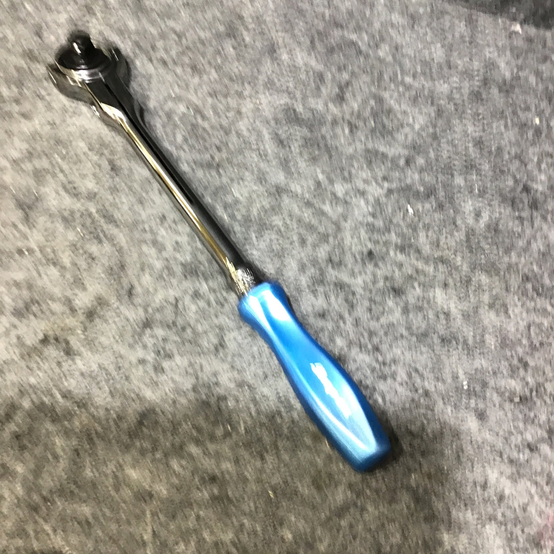 ▼スナップオン/Snap-on 3/8drスイべルヘッドラチェット 差込角:3/8 FHNFD100 旧グリップ パールブルー【桶川店】
