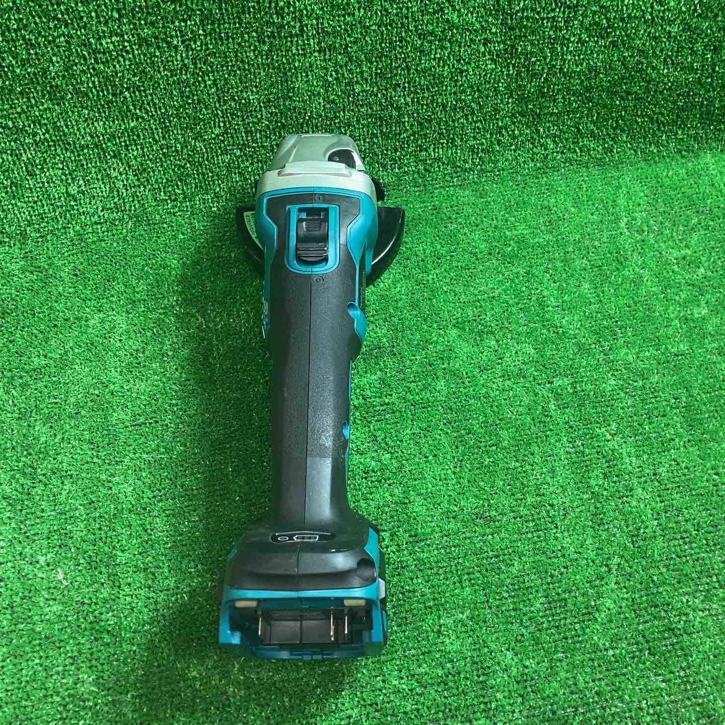 ☆マキタ(makita) 100mmコードレスディスクグラインダ GA403DZ【川越店】 マキタ(makita) 100mmコードレスディスクグラインダ GA403DZ 動作確認