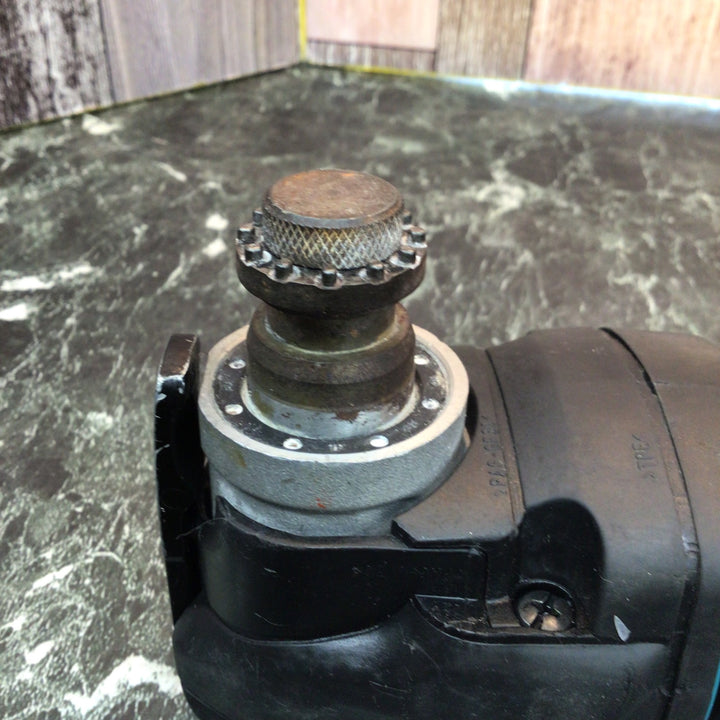 〇マキタ Makita 18V 充電式マルチツール 本体のみ XMT03Z【八潮店】