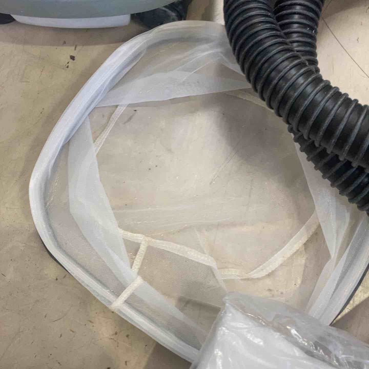 ★マキタ(makita) 集じん機 乾湿両用 VC0820【町田店】