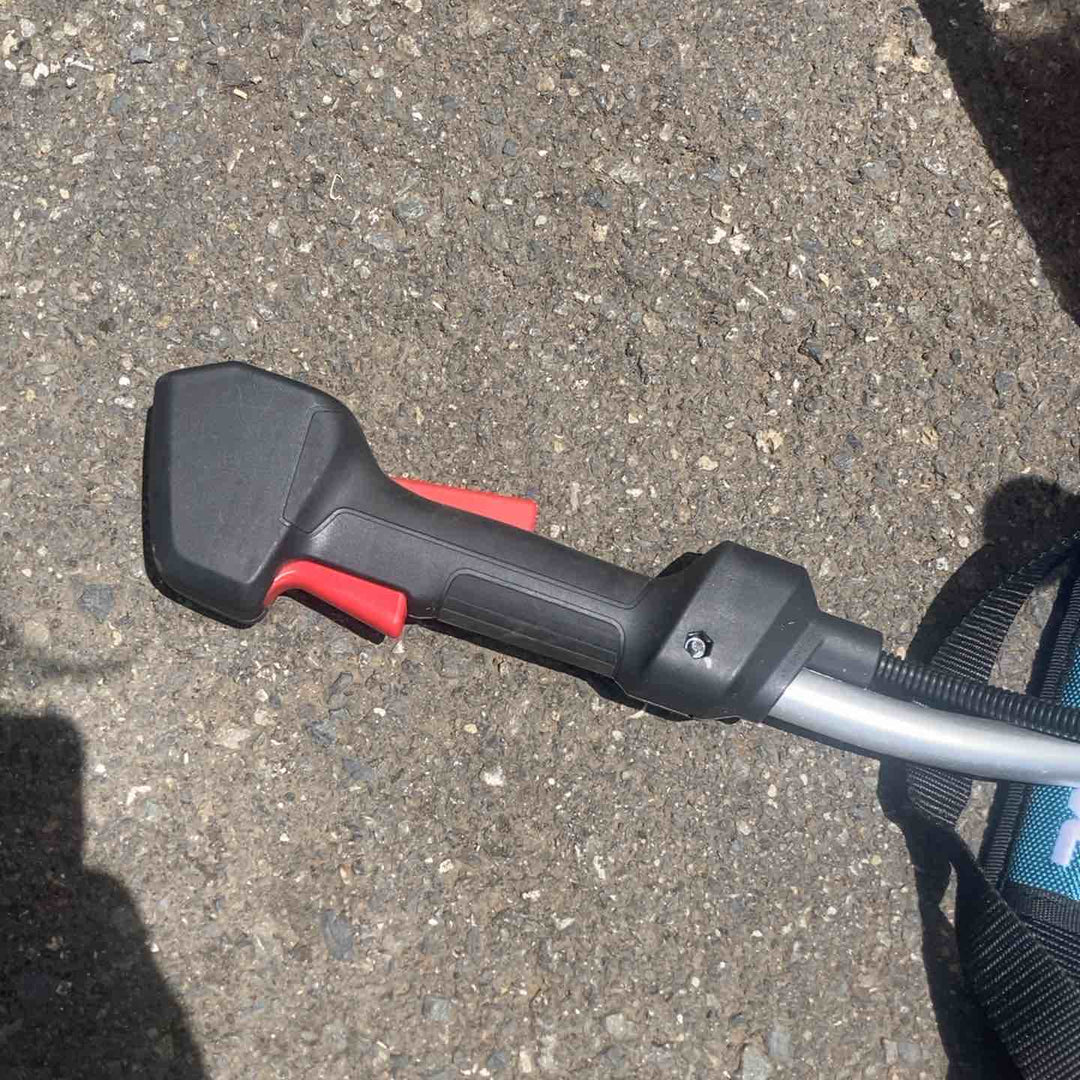 【店頭受取り限定】◇マキタ(makita) コードレス草刈機 MUR190UDZ【町田店】