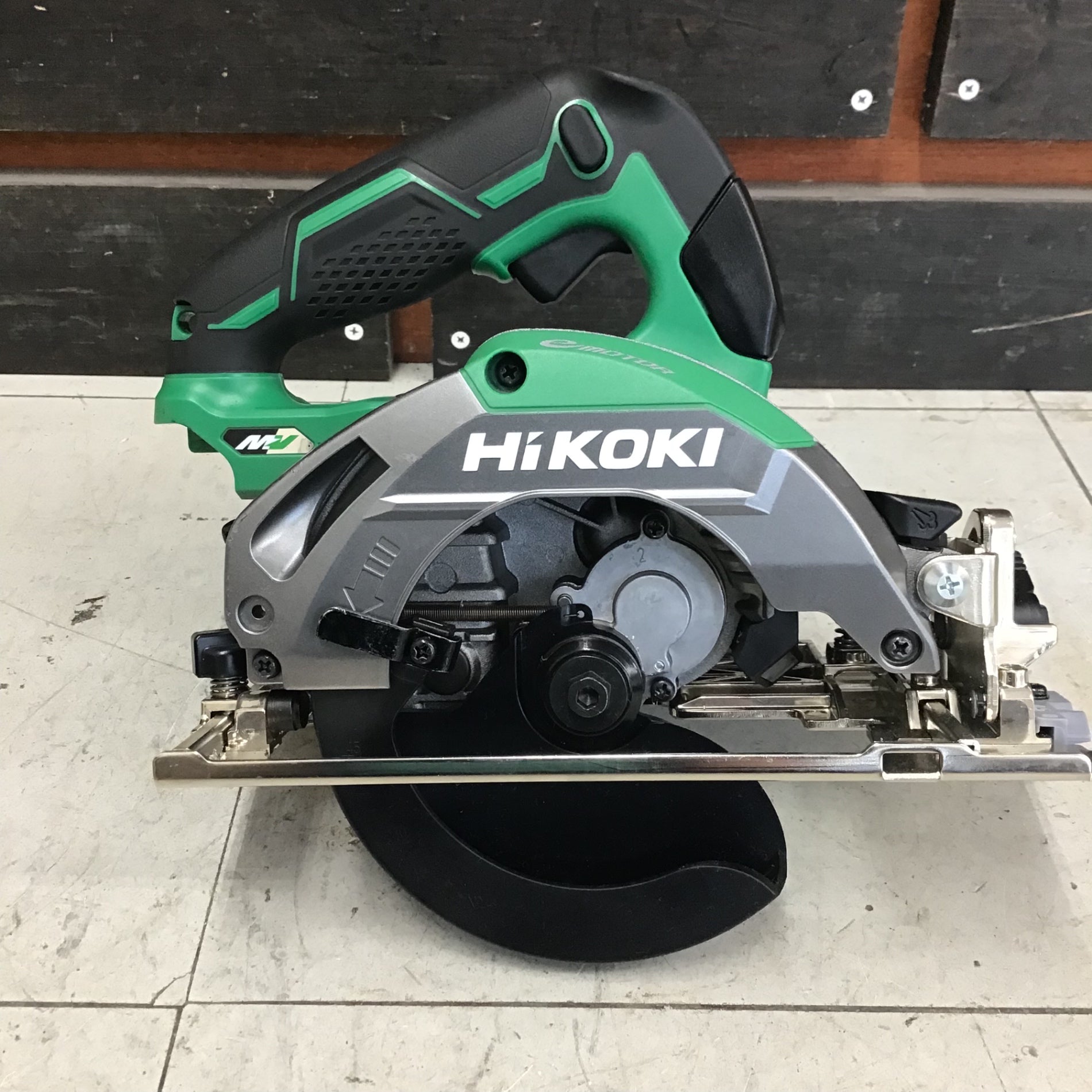 日立 - HiKOKI 125 コードレス丸のこC3605DA(NN) HiKOKI ハイコーキ（旧：日立工機） C3605DYB(NN) 125mm