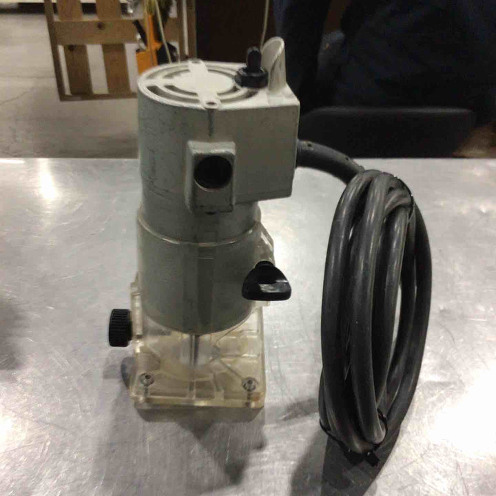 〇マキタ(makita) トリマ 6mm 3701【川口店】