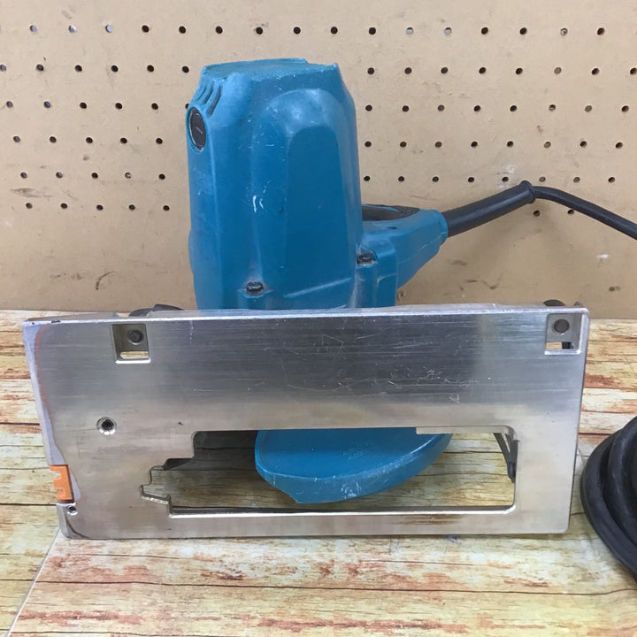 ★マキタ(makita) 電気マルノコ 5637BA【川崎店】