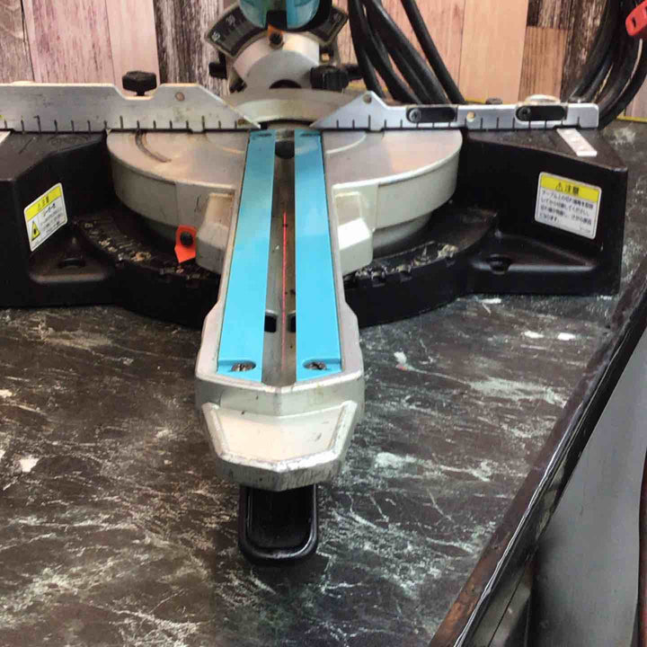 ★マキタ(makita) 卓上スライドマルノコ LS0612FL【越谷店】