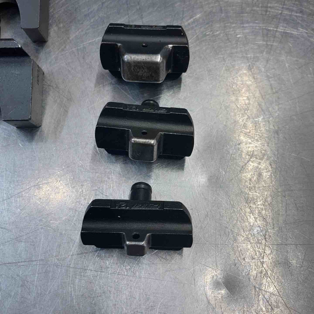 【中古品】 泉精器(IZUMI) 油圧ヘッド分離式工具 12号A 圧着圧縮工具 【東大和店】