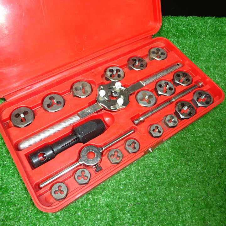 MACTOOLS/タップアンドダイスセット/8017TS  【岩槻店】