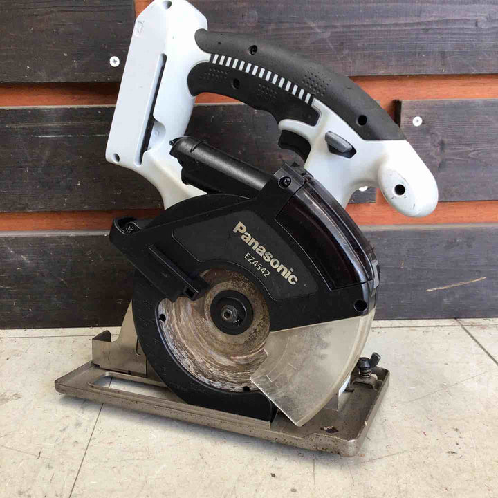 【中古品】 パナソニック/Panasonic コードレスチップソーカッター EZ4542X 本体 パワーカッター 【鴻巣店】