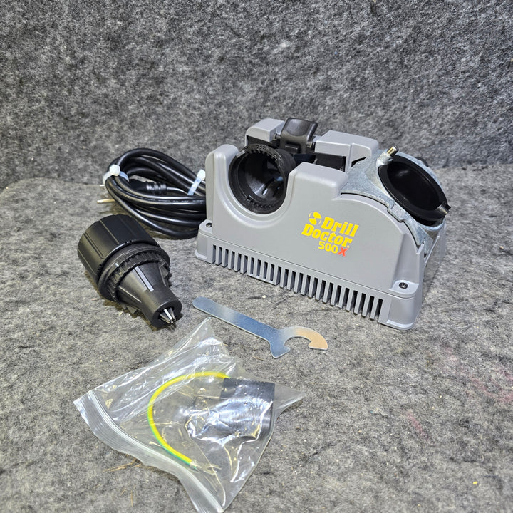 【美品】ウイニングボアー(Winning Bore) ドリルドクター ドリル研磨機 DD500XJ ドリルの刃先角118度・135度【桶川店】